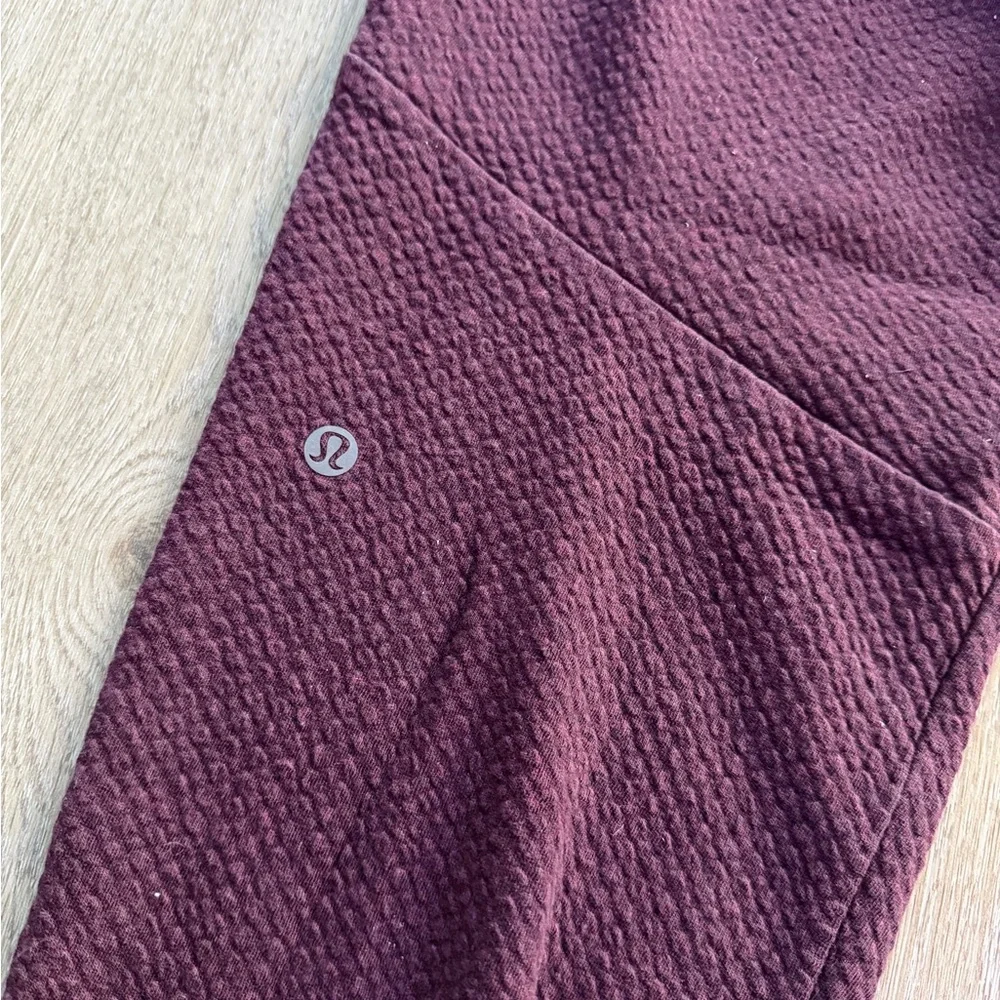 Lululemon At Ease Jogger Red Merlot Textured Knit Sweatpants Men Small